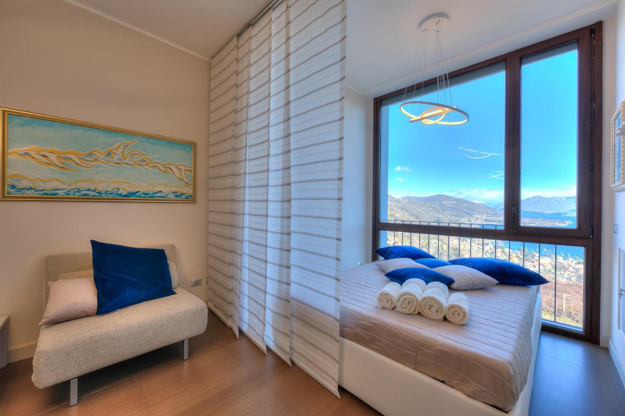Suite On The Lake - Happy Rentals Meina Exteriör bild